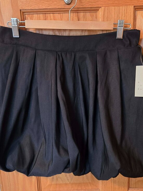 A New Day Bubble Skirt - Picture 2 of 3